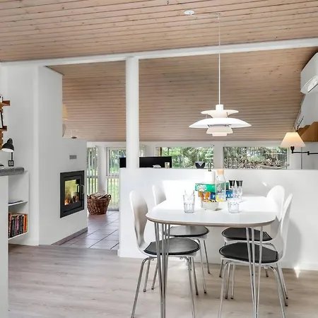 Soelva - 750m From The Sea By Interhome *