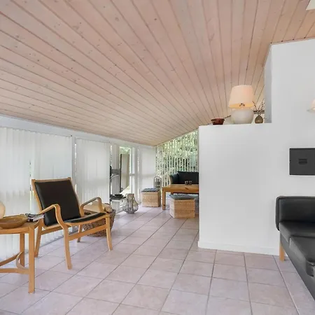 Дом отдыха Soelva - 750m From The Sea By Interhome *